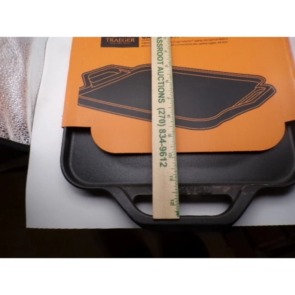 Traeger Induction Cast Iron Skillet BAC620 Black Square‎ Dual Handle 11.5in NEW